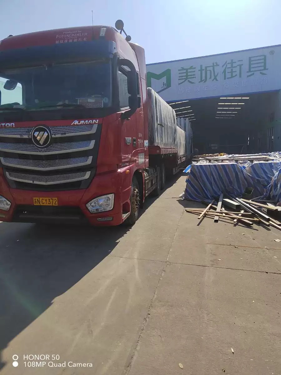 惠安第二批公交站臺發貨 惠安第二批公交站臺發貨